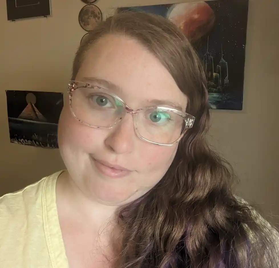 Sarah Hoffschwelle Cooper profile picture